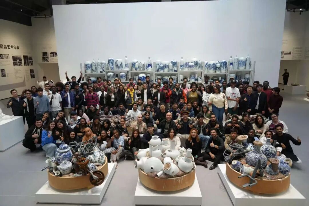 雙年展專訪|副校長張婧婧 以陶瓷藝術國際化，踐行國家文化使命